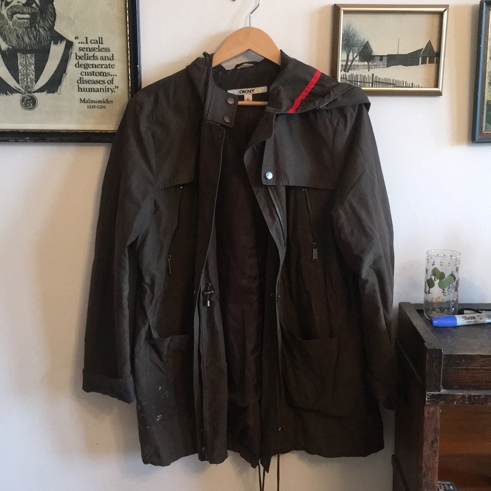 DKNY rain coat XL, deep olive green stylish fit
